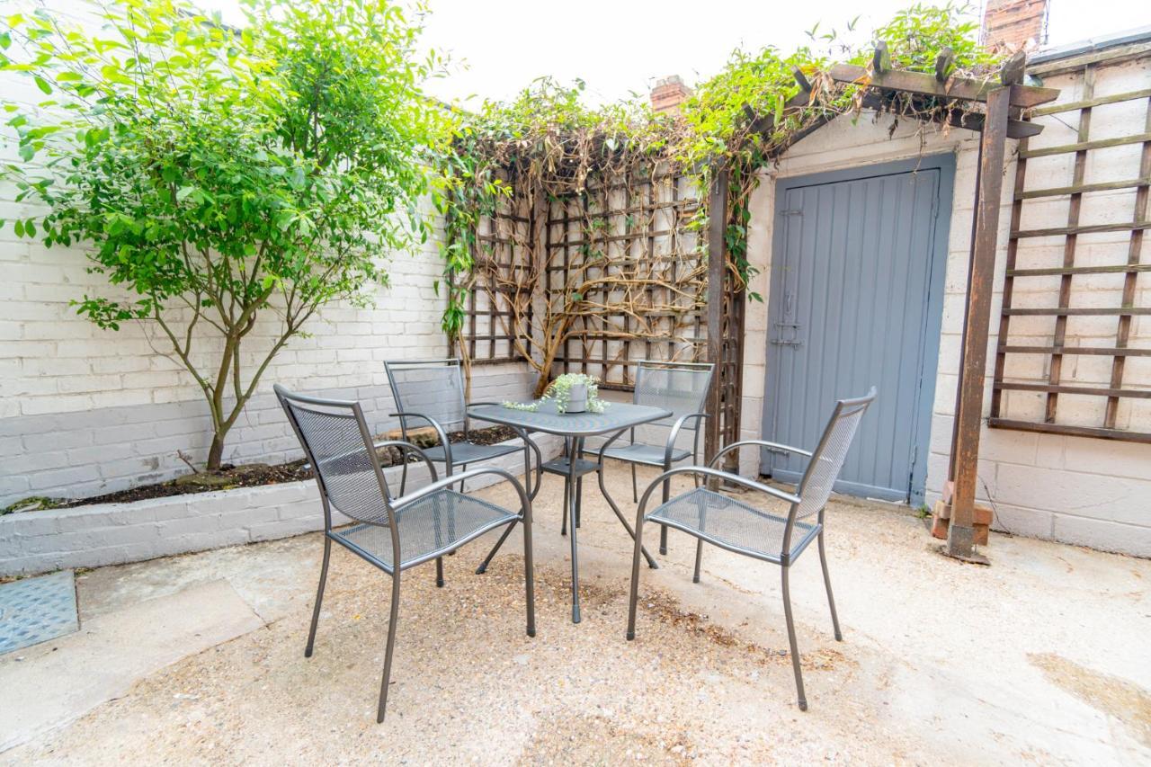 Stylish 3 Bedroom House - Central Location Nottingham Exterior photo